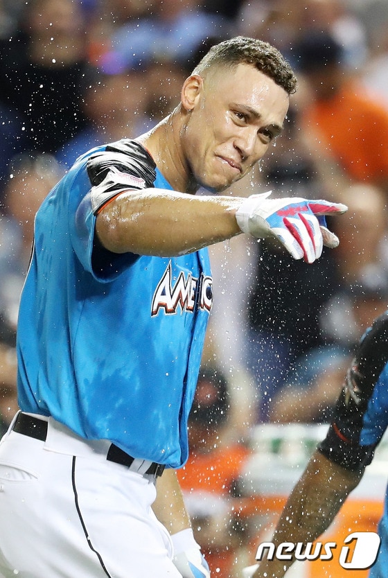 2017 메이저리그 올스타전 홈런 더비에서 우승을 차지한 애런 저지(뉴욕 양키스)ⓒ AFP=News1