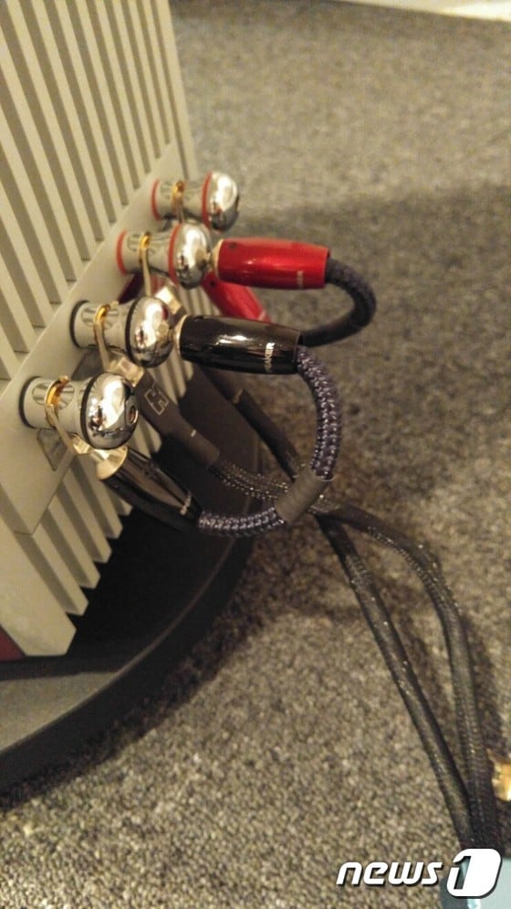 B&W ‘802 D3’ⓒ News1