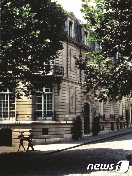 이브 생 로랑 쿠튀르 하우스. 파리관광안내사무소 제공.ⓒ News1