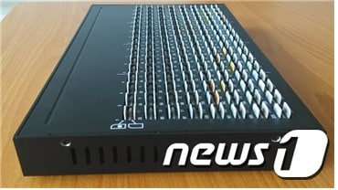 '010' 번호 보이스피싱에 사용되는 'SIM 박스'의 모습(출처 : KISA 인터넷보호나라)ⓒ News1