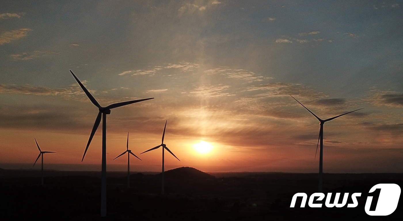 제주 서귀포시 성산읍 수산리 풍력발전단지(자료사진)/뉴스1 