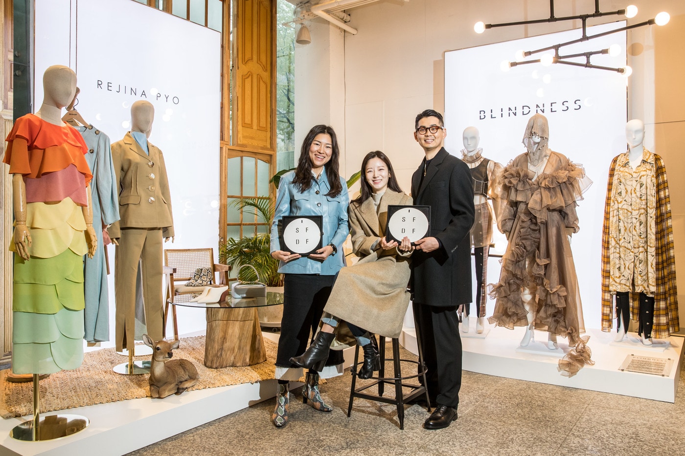 제14회 삼성패션디자인펀드(SFDF) 수상을 한 표지영(왼쪽), 박지선(가운데), 신규용(오른쪽) 디자이너. ⓒ News1