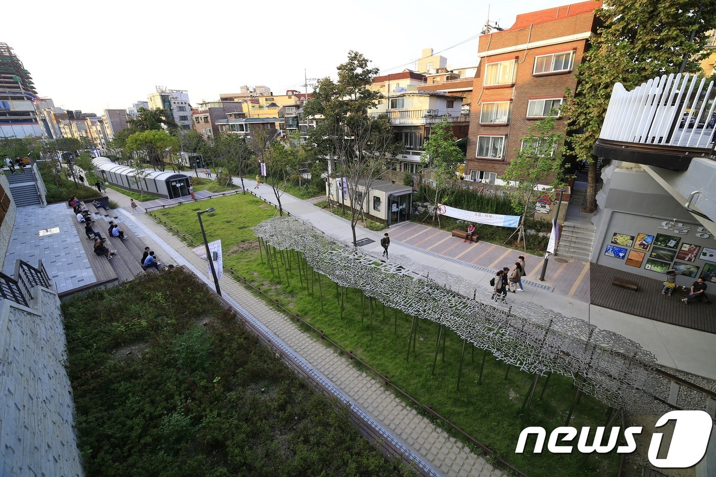 마포구 '경의선 책거리' 모습.(마포구 제공) ⓒ News1