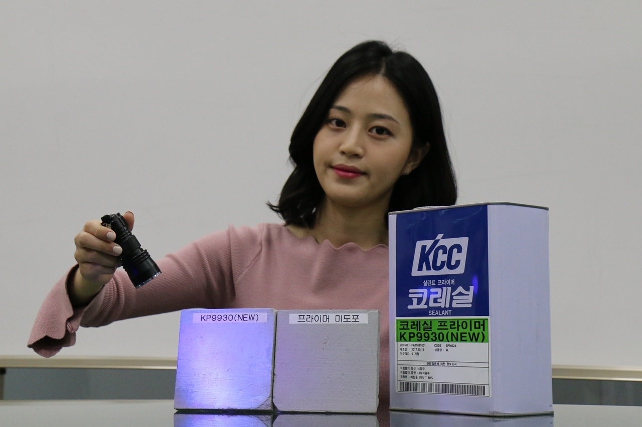 건축용 실란트 프라이머 KP9930(KCC 제공)ⓒ News1