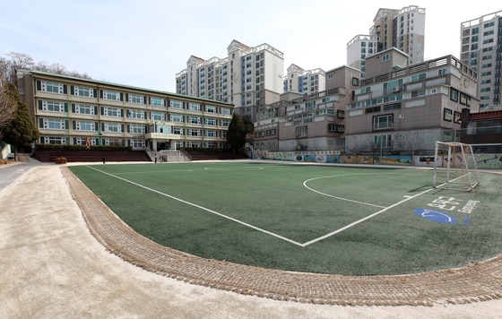 학교 운동장.(자료사진)/뉴스1