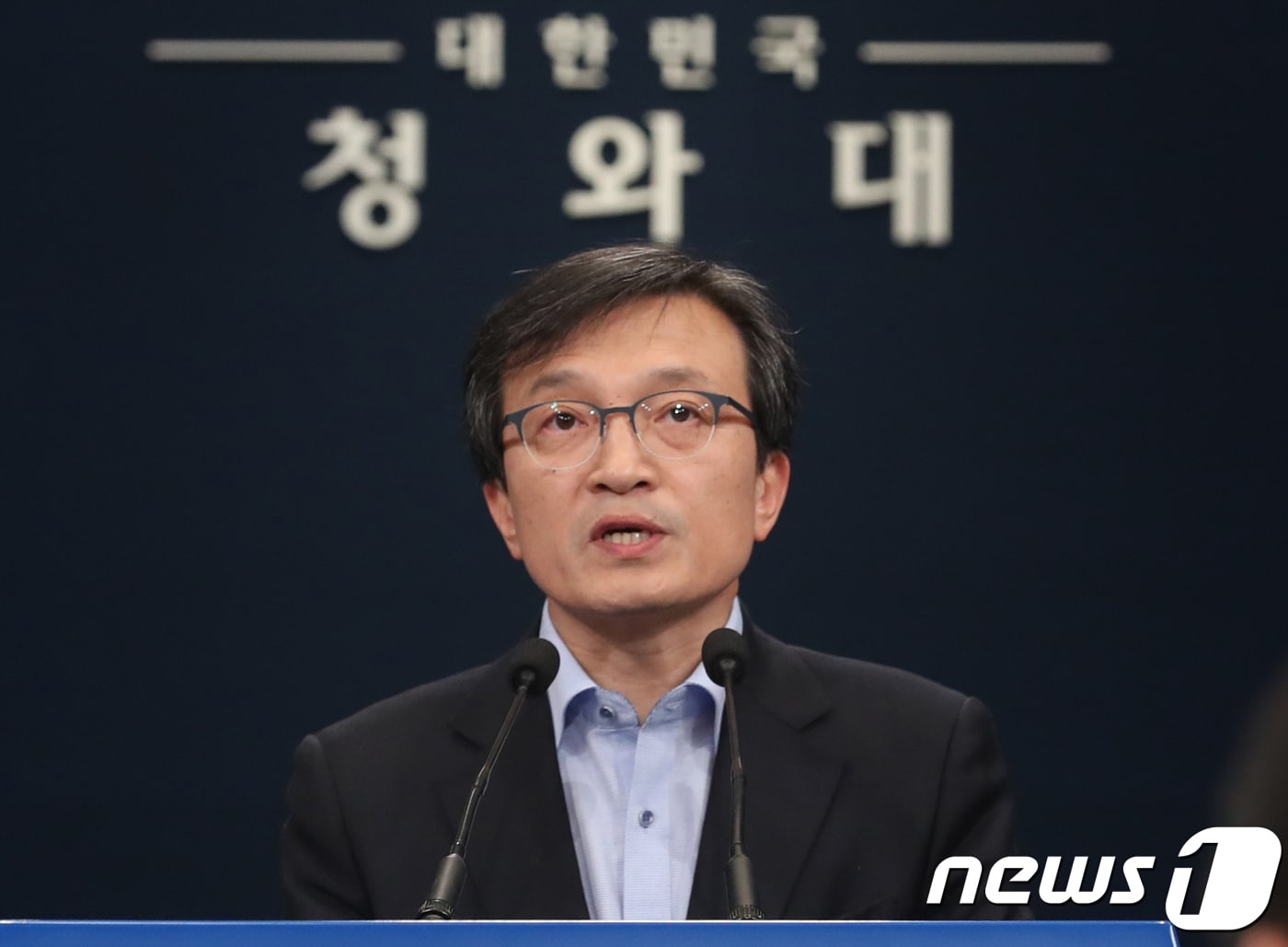 김의겸 청와대 대변인.2018.4.12/뉴스1 ⓒ News1 송원영 기자