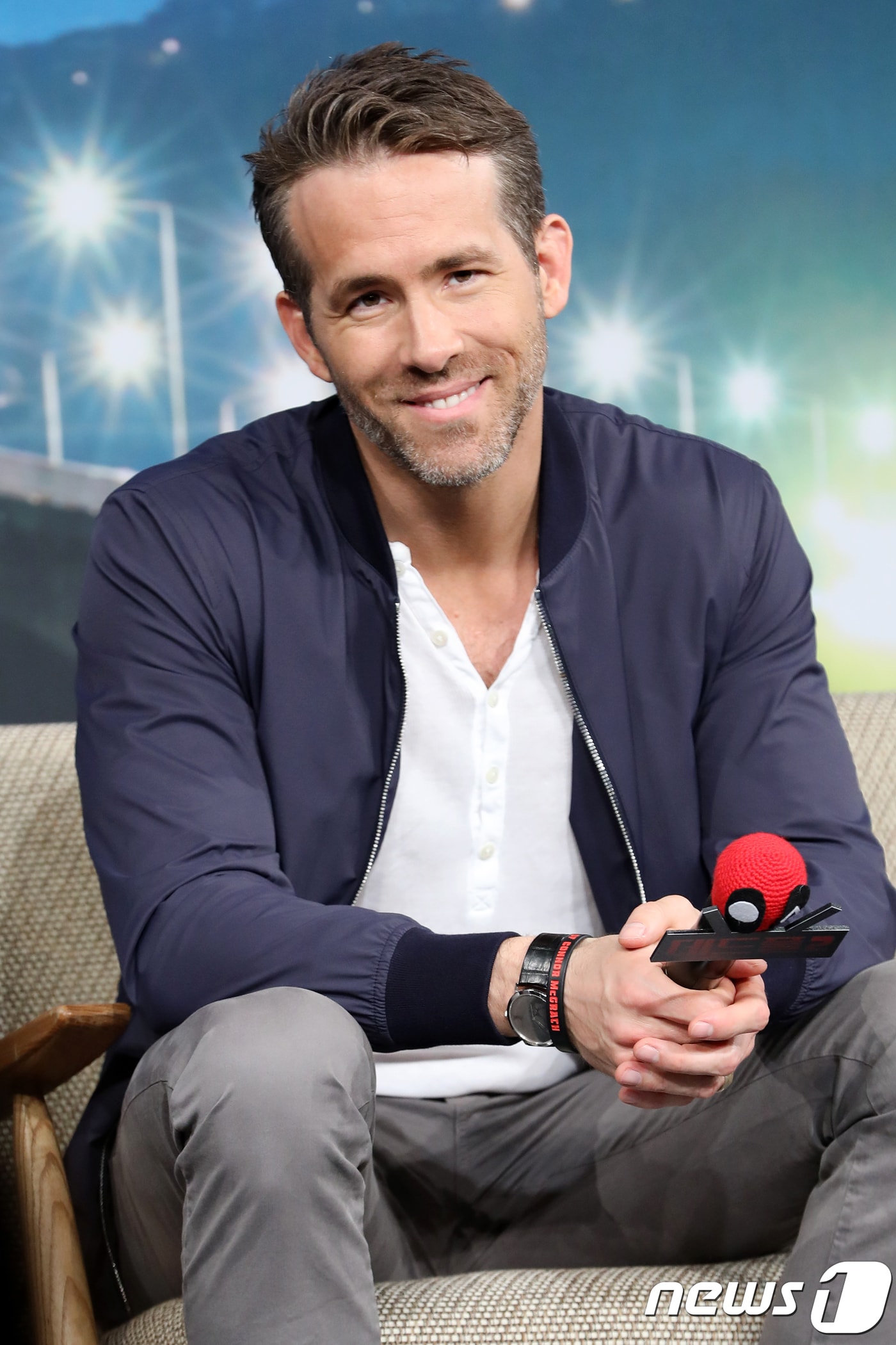 할리우드 배우 라이언 레이놀즈가 2일 오전 서울 포시즌스호텔에서 진행된 영화 ‘데드풀2’ 기자 간담회에 참석해 취재진의 질문을 듣고 있다. 2018.5.2./뉴스1 ⓒ News1 강고은 에디터