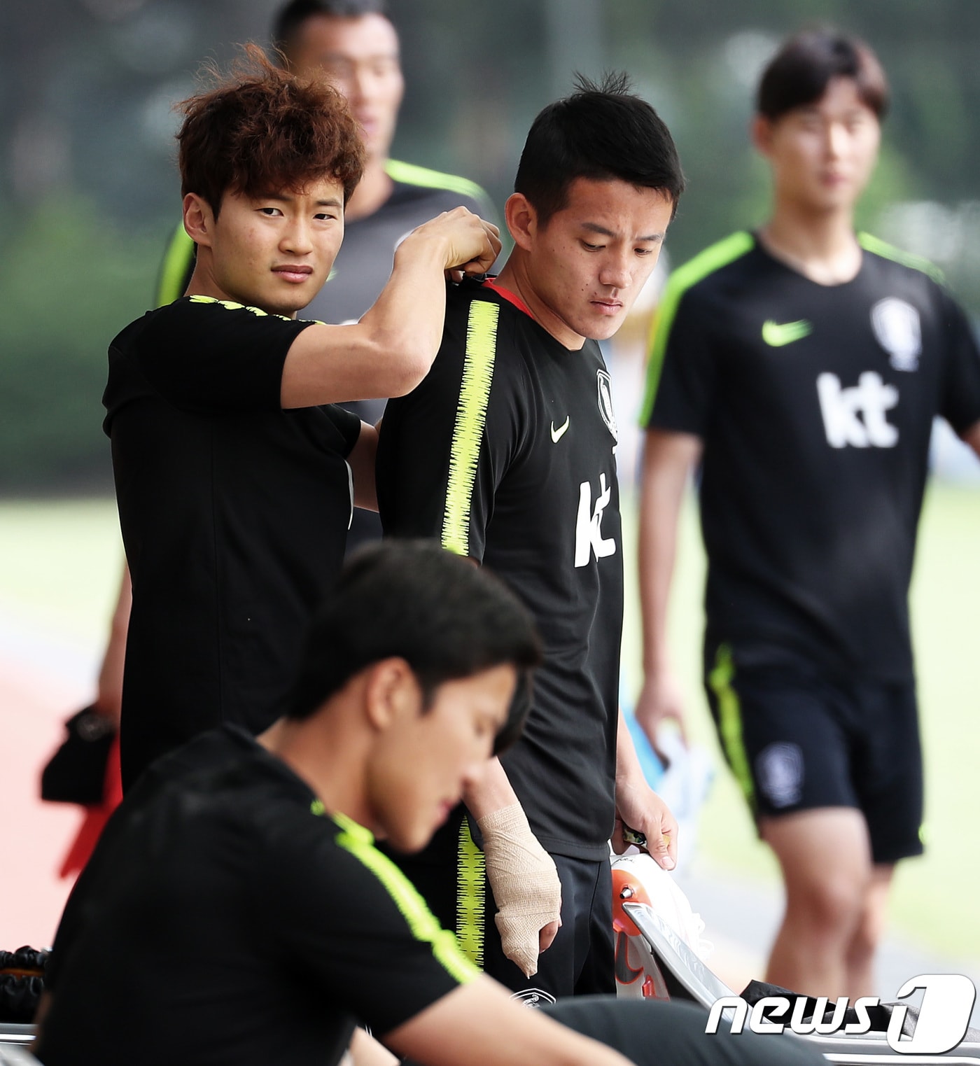 축구 대표팀의 홍철(오른쪽). /뉴스1 DB ⓒ News1 오대일 기자