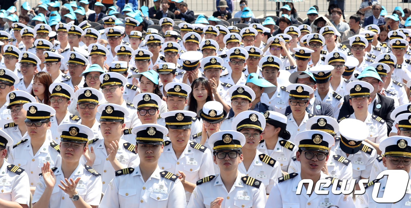 인천해사고등학교 학생들 ⓒ News1 황기선 기자