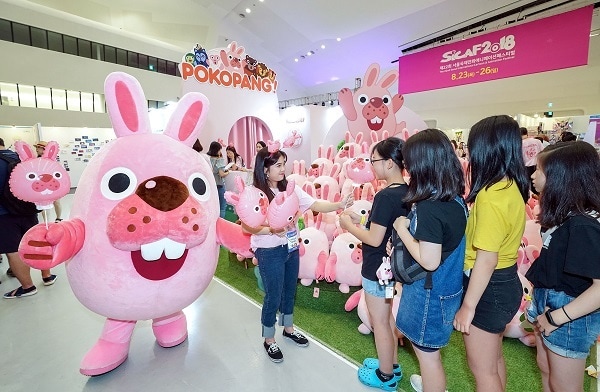 사진설명: 25일 토요일 포코팡 브랜드 부스에서 진행된 포코타와 만나요 이벤트 행사 모습 ⓒ News1