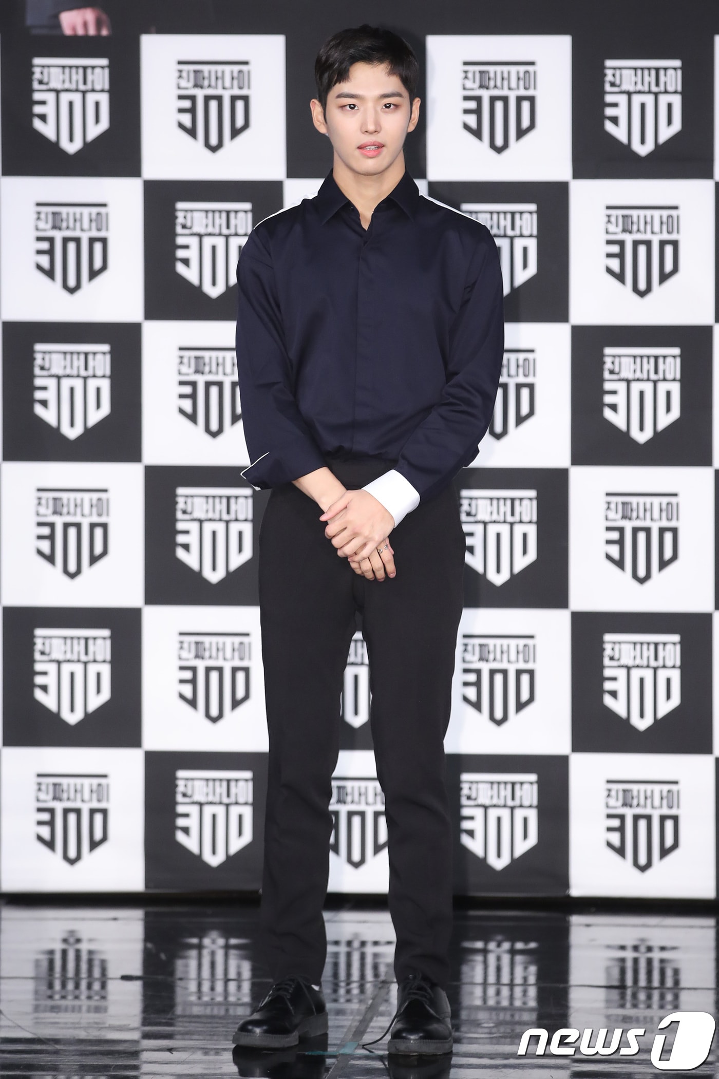 펜타곤 양홍석이 18일 오후 서울 마포구 상암MBC 신사옥에서 열린 예능프로그램 '진짜사나이300' 제작발표회에 참석해 포즈를 취하고 있다. 2018.9.18/뉴스1 ⓒ News1 권현진 기자