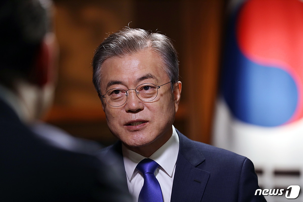 지난달 25일 유엔총회 참석차 미국 뉴욕을 방문한 문재인 대통령이  뉴욕 파커 뉴욕 호텔에서 미 언론매체 FOX News와 인터뷰를 하고 있다. (청와대 제공) 2018.9.26/뉴스1