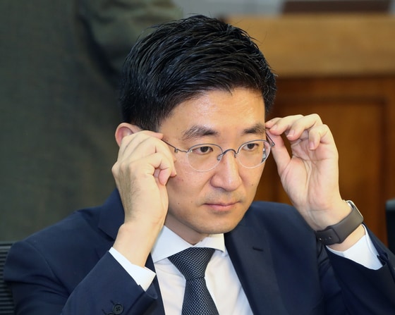 미래통합당내 유일한 40대 4선의원으로 지역구 기반도 탄탄하지만 "당을 해체하지 않으면 보수의 미래가 없다"면서 총선 불출마를 선언했던 김세연 의원은 부산시장 선거, 대통령 선거 출마여부를 시간을 갖고 고민해 보겠다는 뜻을 드러냈다. ⓒ News1
