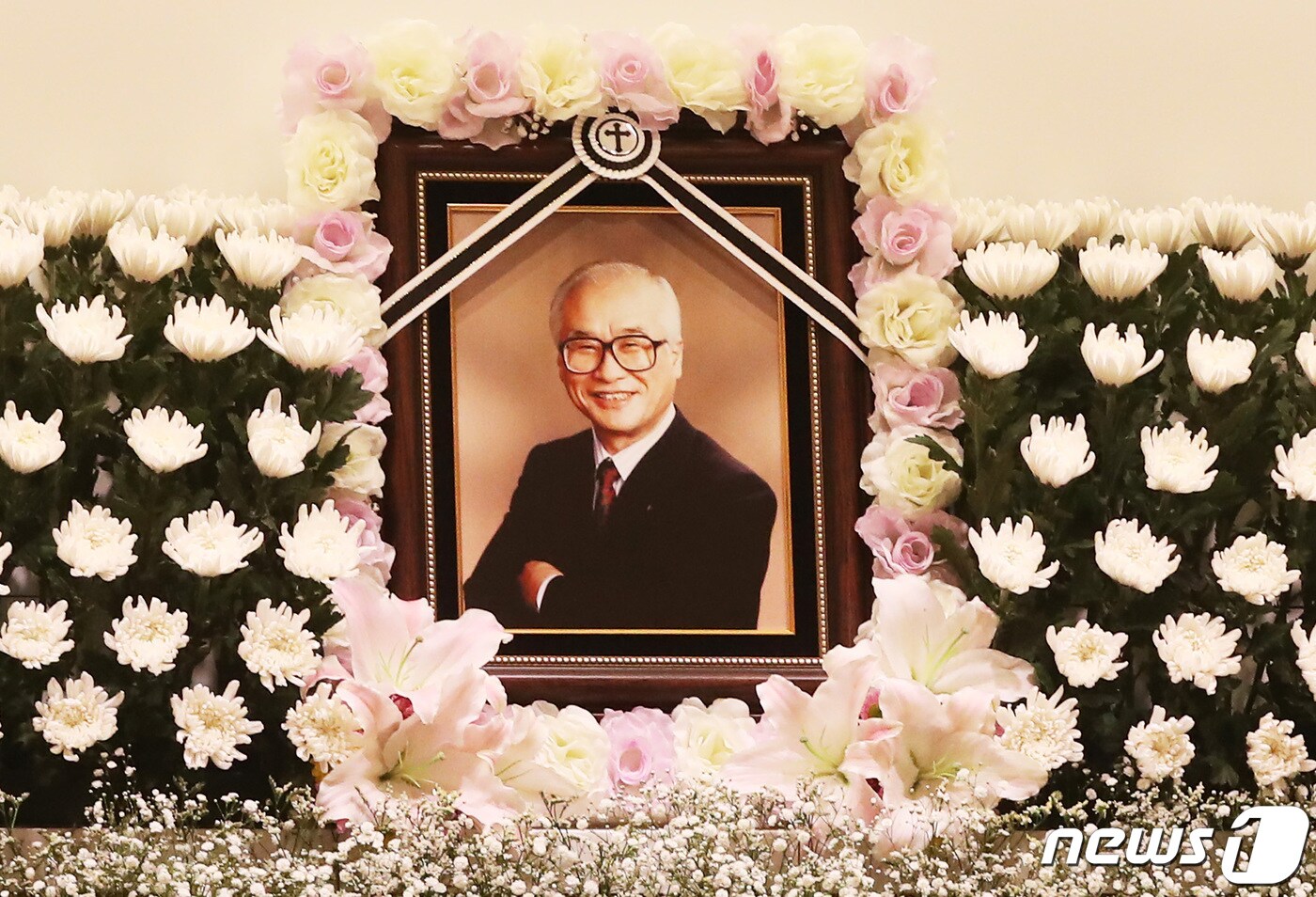 숙환으로 지난 9일 별세한 김우중 전 대우그룹 회장의 빈소가 경기도 수원시 아주대병원 장례식장에 마련됐다. 2019.12.10/뉴스1 ⓒ News1 조태형 기자
