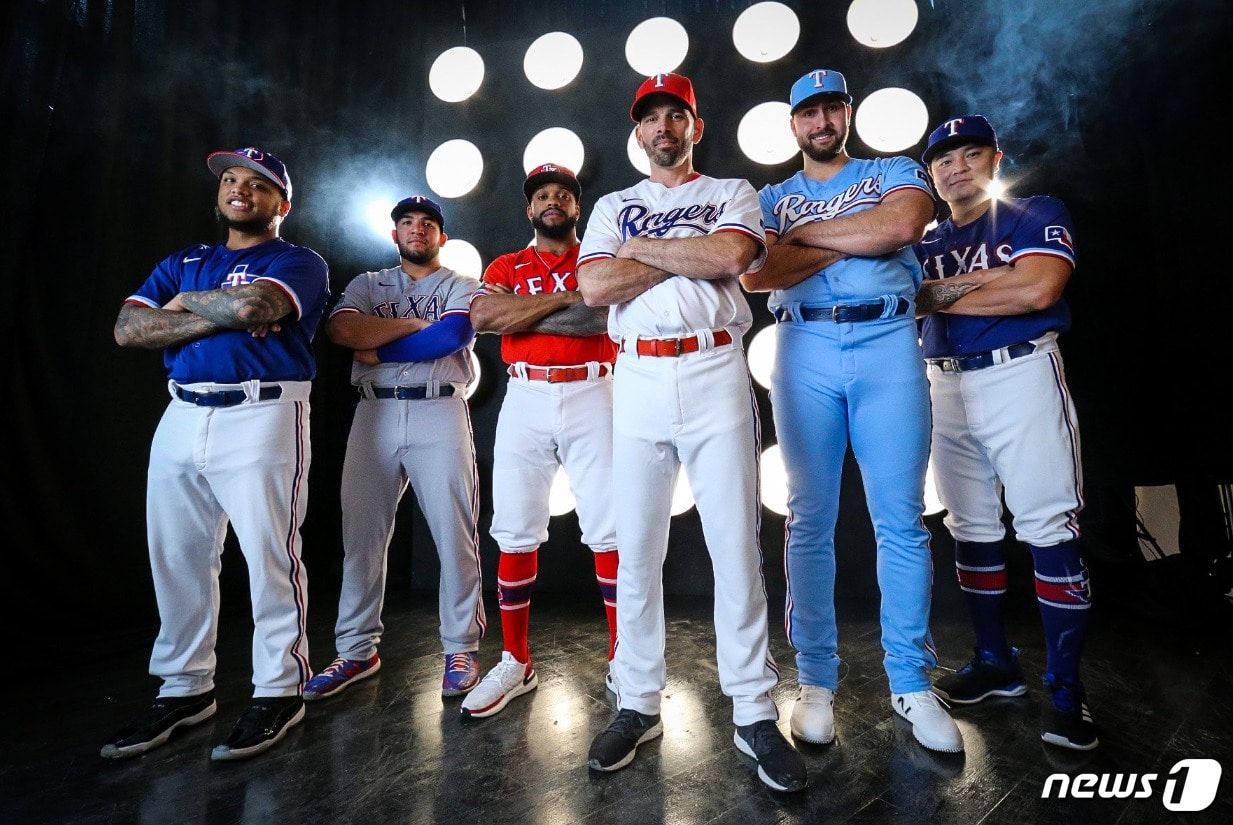 텍사스 레인저스의 새 유니폼(텍사스 구단 트위터)ⓒ 뉴스1