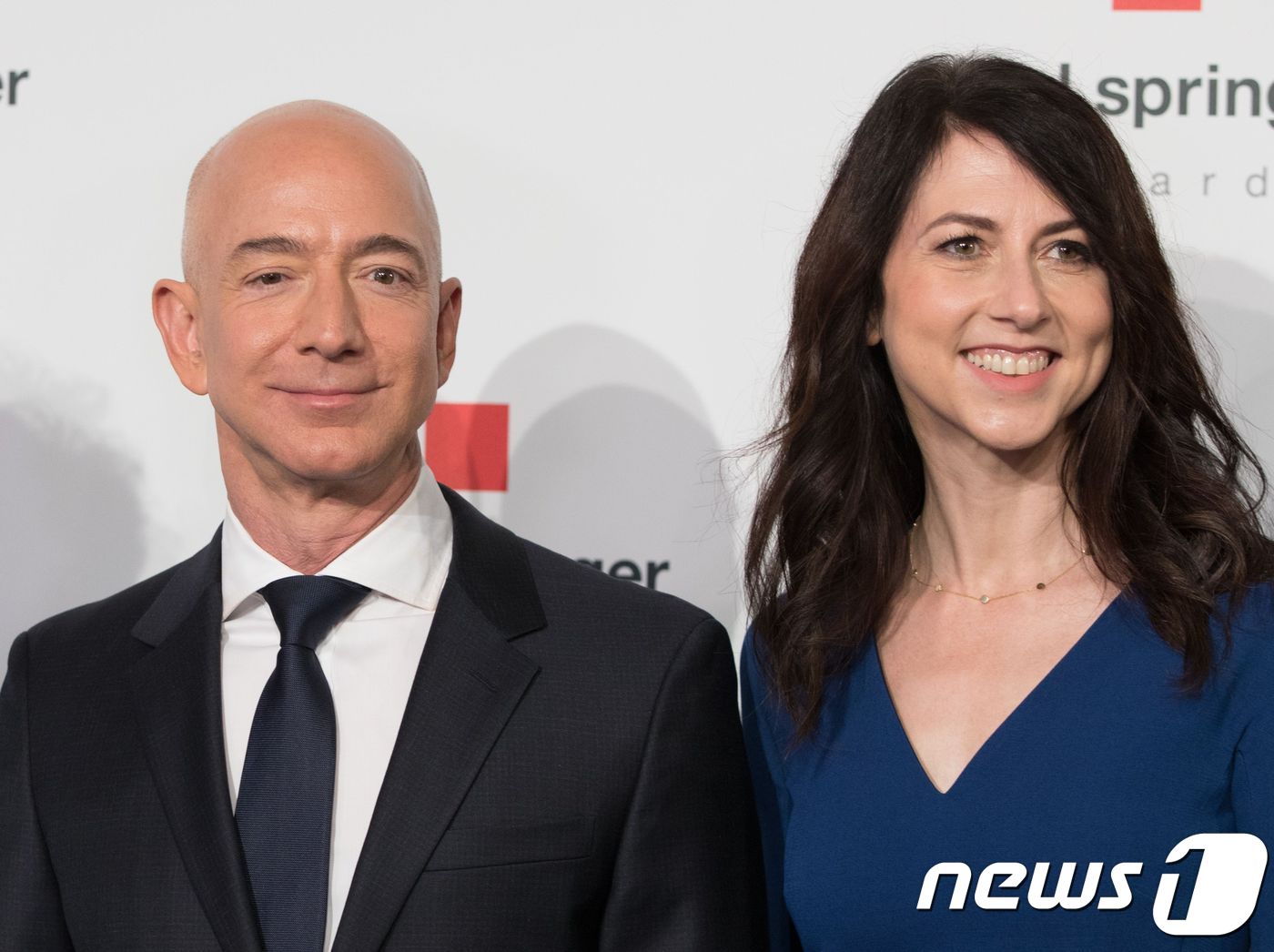 베이조스 부부 ⓒ AFP=뉴스1