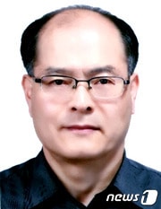 김인규 병영초등학교 총동창회장. ⓒ 뉴스1