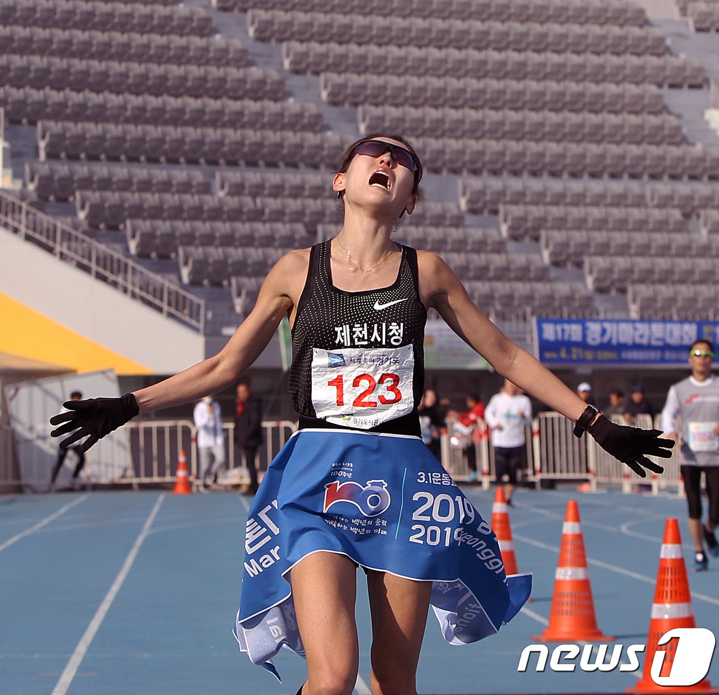 여자마라톤의 최경선.(대한육상연맹 제공) ⓒ 뉴스1