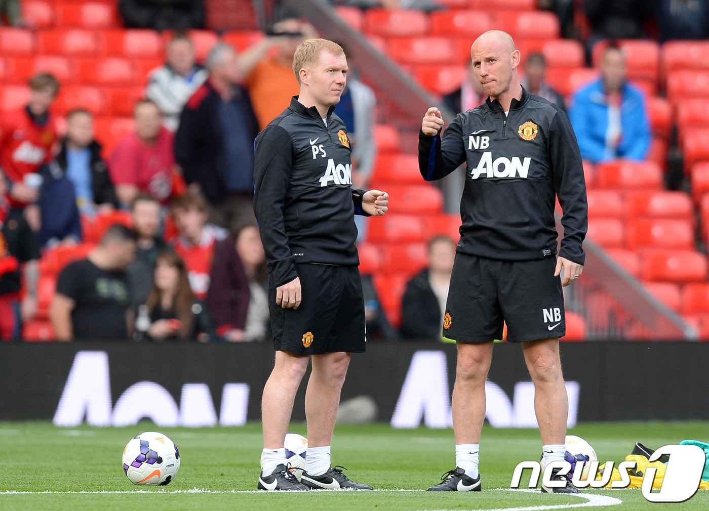 폴 스콜스(왼쪽)와 니키 버트./뉴스1 DB ⓒ AFP=뉴스1