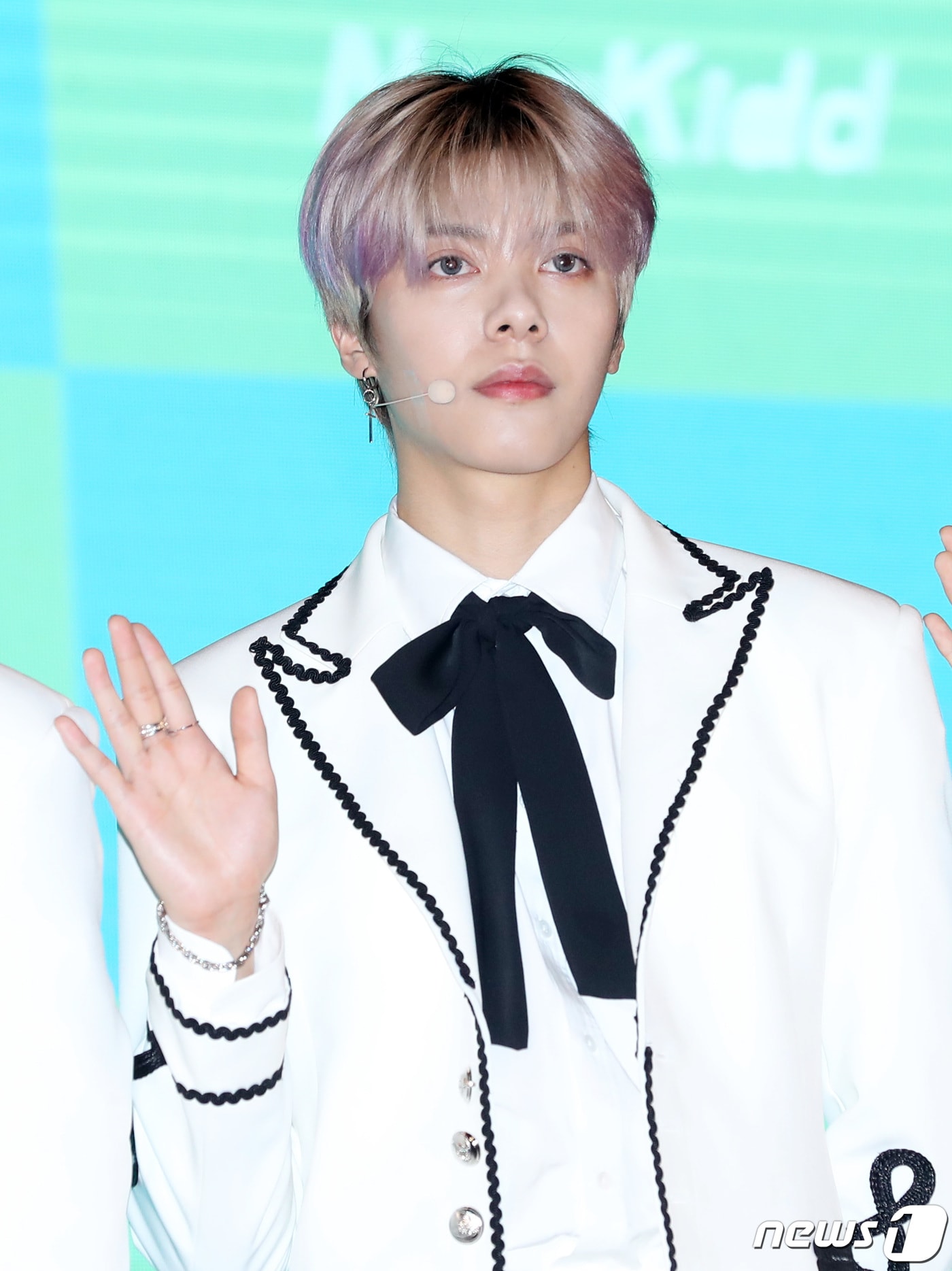 그룹 뉴키드 지한솔이 23일 오후 서울 을지로 롯데피트인 동대문점에서 열린 데뷔 앨범 `뉴키드(NEWKIDD)` 쇼케이스에 참석해 포즈를 취하고 있다. 2019.4.23/뉴스1 ⓒ News1 권현진 기자