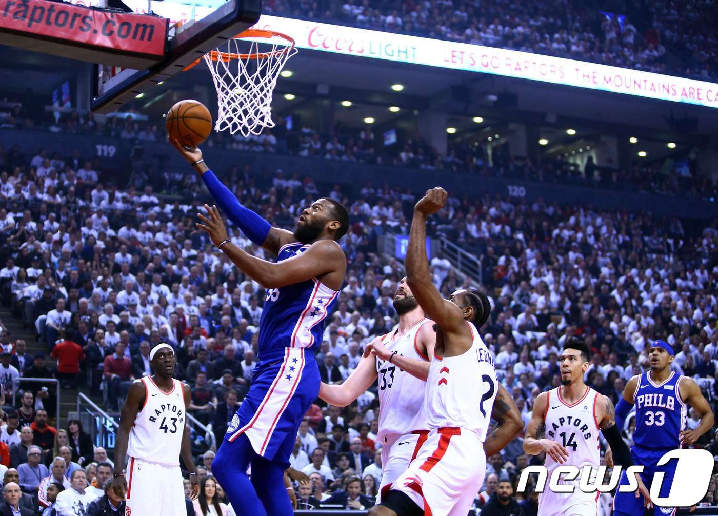 필라델피아와 토론토의 플레이오프 2라운드 2차전. ⓒ AFP=뉴스1