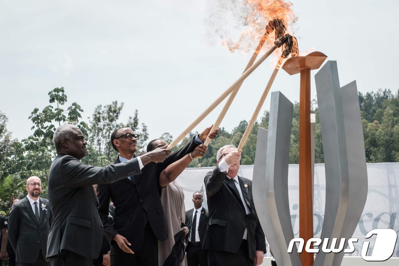 르완다 수도 킬갈리에서 7일(현지시간) 르완다 집단학살 25주기 기념행사가 열렸다. ⓒ AFP=뉴스1