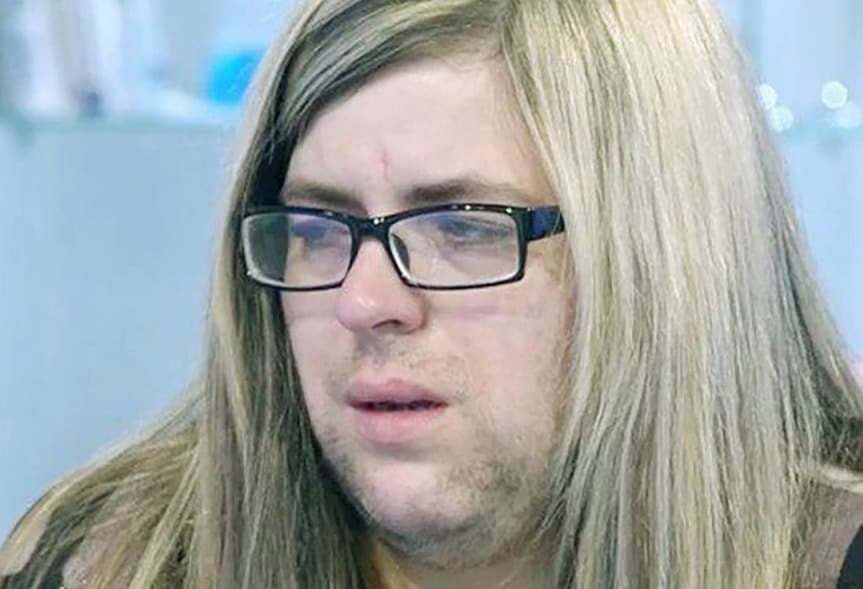 수염이 덥수룩한 사브첸코바 - 더선 갈무리