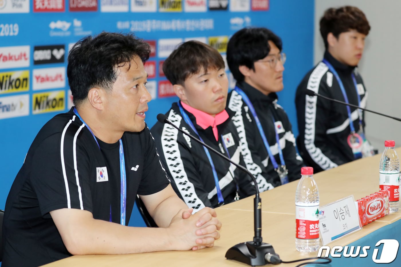 대한민국 수구 대표팀 이승재 코치가 23일 오전 광주 남부대학교 '2019광주세계수영선수권대회' MPC 기자회견장에서 기자들의 질문에 답하고 있다. 2019.7.23/뉴스1 ⓒ News1 황희규 기자