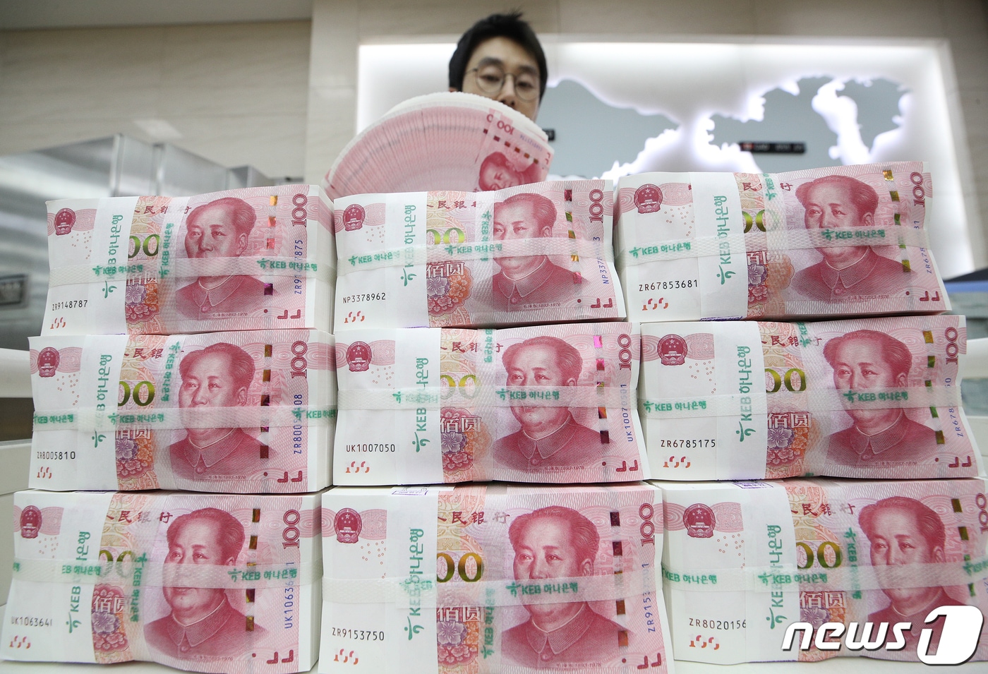 미국 중국 환율조작국 지정, 94년 이후 처음(종합) - 뉴스1