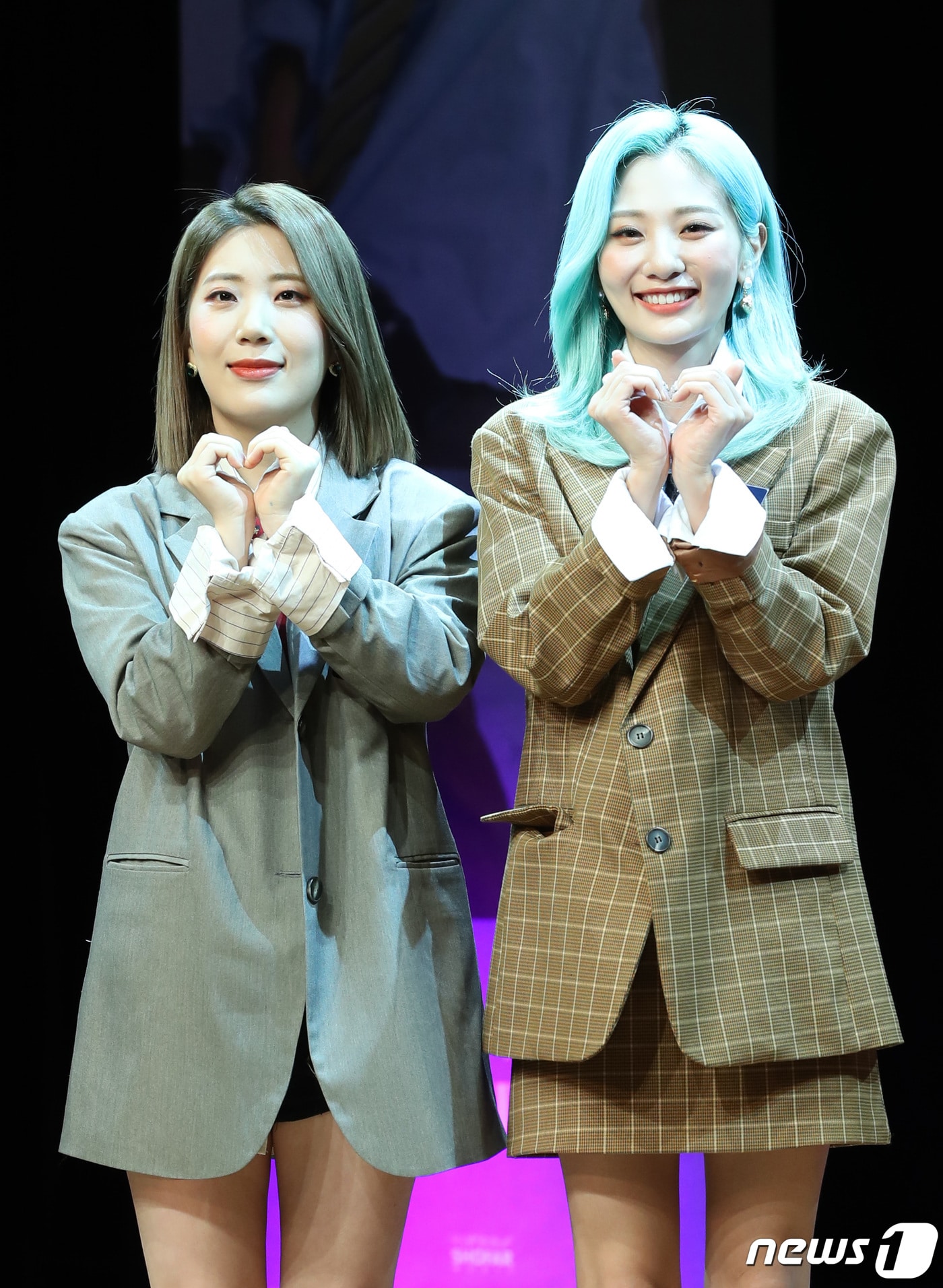 여성 듀오 볼빨간사춘기 우지윤, 안지영(오른쪽) ⓒ News1