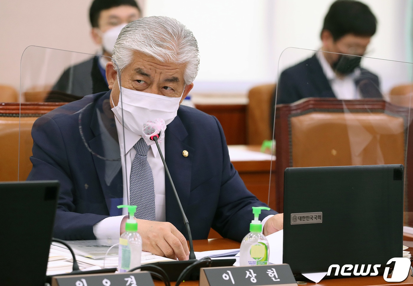 이상헌 더불어민주당 의원이 12일 오전 서울 여의도 국회에서 열린 문화체육관광위원회의 문화재청·한국전통문화대·문화재연구소 등에 대한 국정감사에서 질의를 하고 있다. 2020.10.12/뉴스1 ⓒ News1 박세연 기자