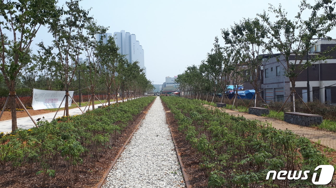 전북 군산시 중앙동 뉴딜사업 지구 내 폐철도 부지.ⓒ 뉴스1