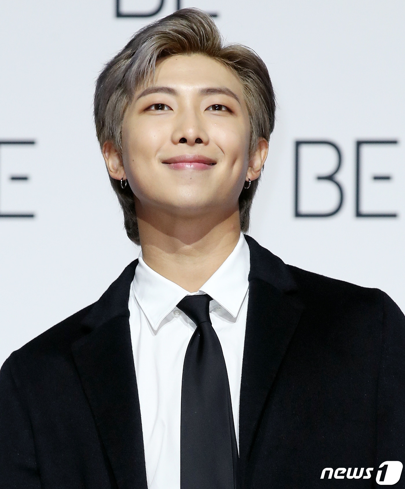 방탄소년단 RM, 'K 수식어 지겹나' 황당 외신 질문에 '사이다 답변' 눈길 - 뉴스1