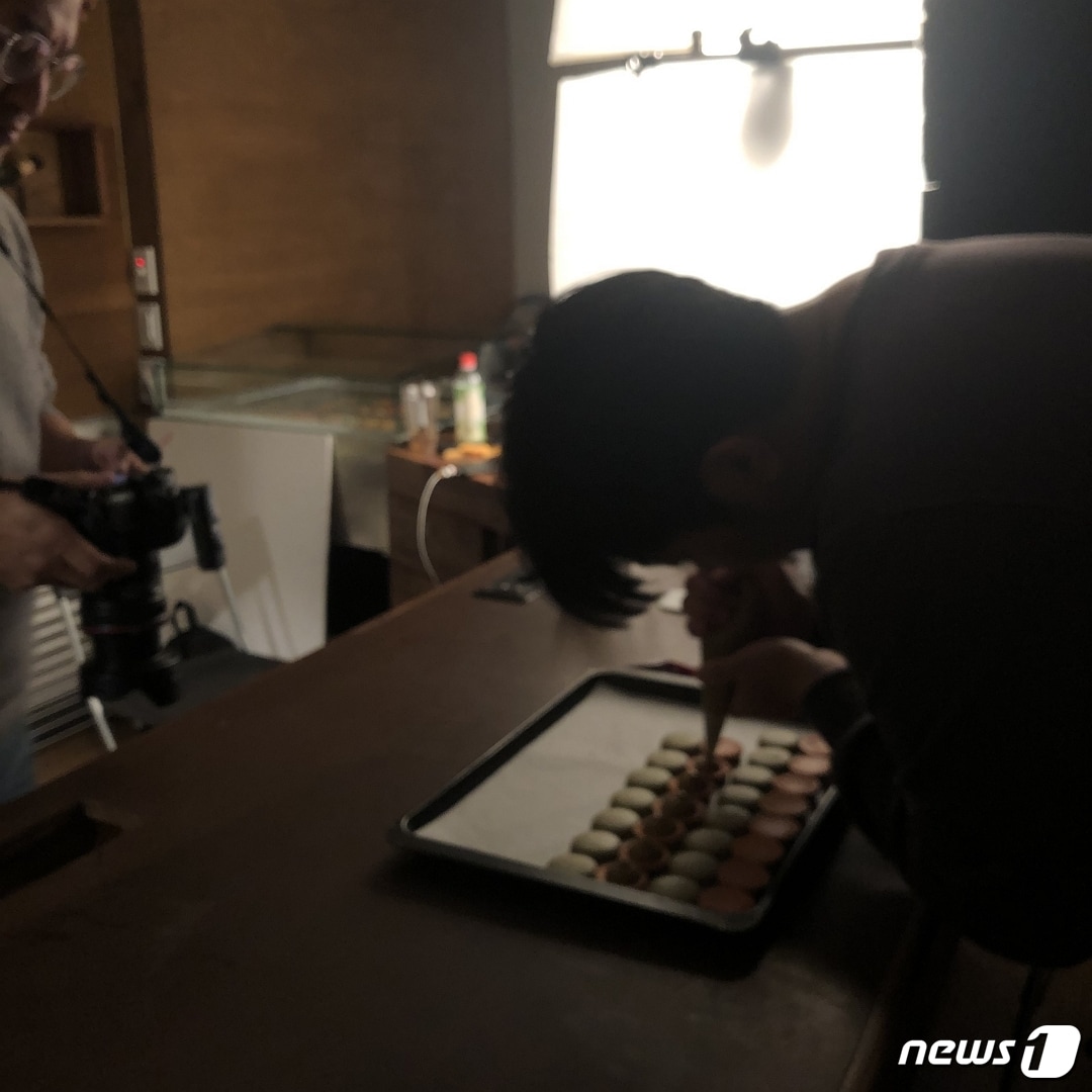 미완성식탁 마카롱 제작과정 (제공 세미콜론)ⓒ 뉴스1