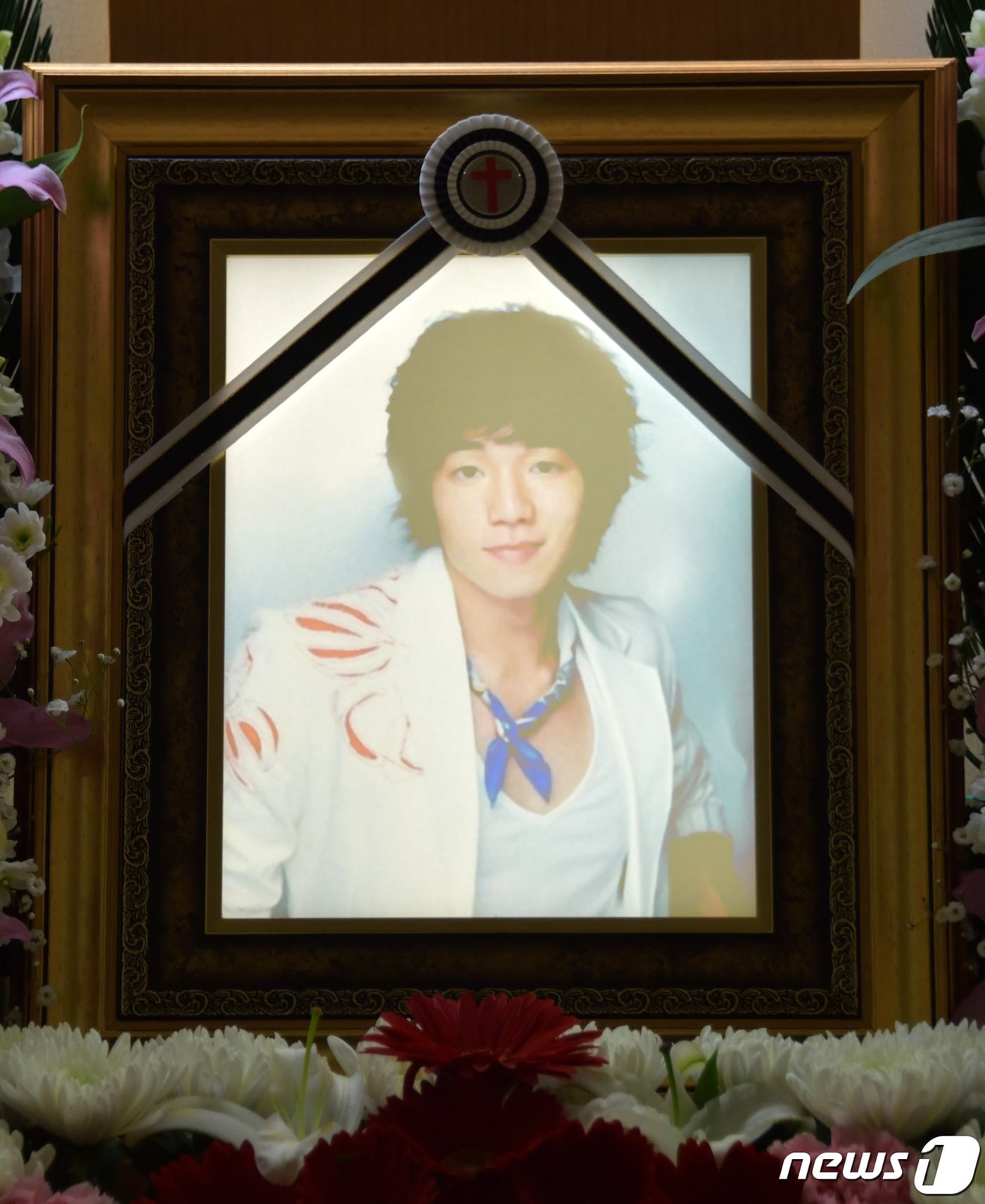 고(故) 배우 문지윤의  영정 ⓒ 뉴스1 사진공동취재단