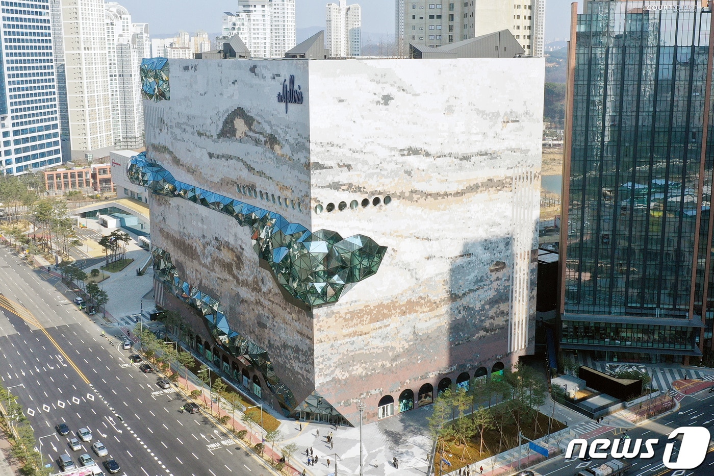 경기도 수원시 영통구 갤러리아백화점 광교점의 모습.. 2020.3.2 ⓒ 뉴스1 조태형 기자