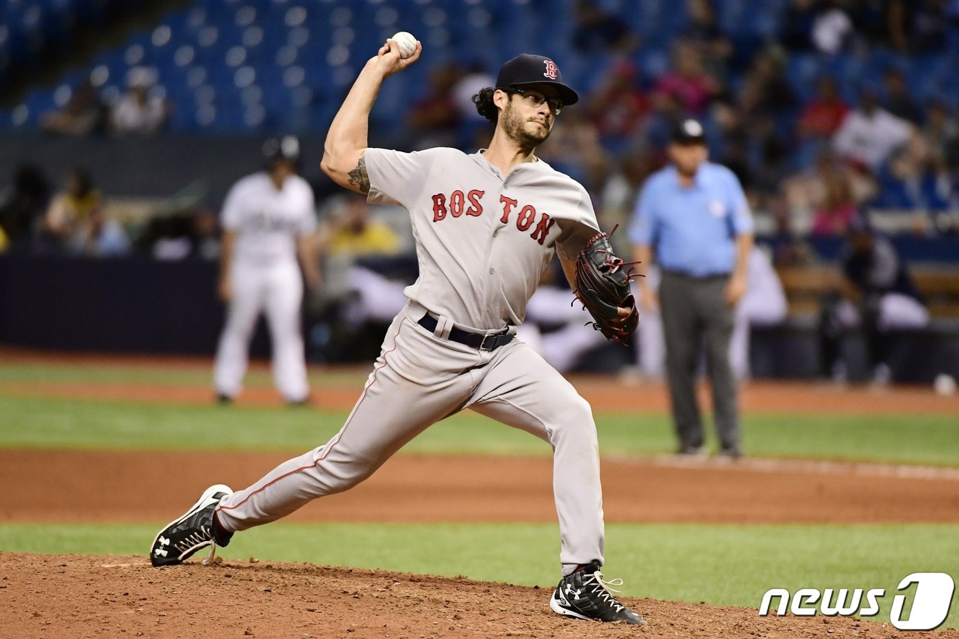 2018년 보스턴 레드삭스에서 뛰던 조 켈리. ⓒ AFP=뉴스1