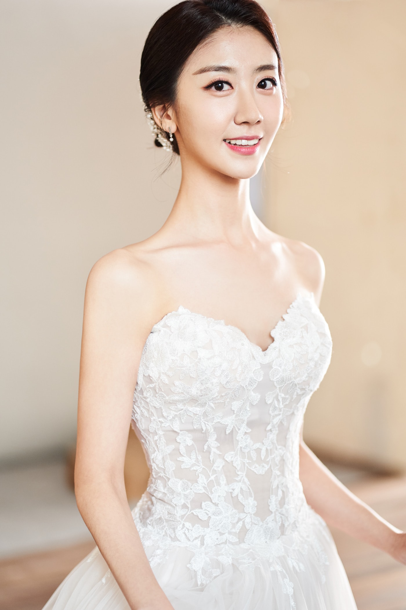 기상캐스터 전소영/해피메리드컴퍼니, 웨딩디렉터봉드, 써드마인드, 아이테오, 미즈노블, 스플렌디노, 서담하, 정민경스타일리스트, 마인모리 ⓒ 뉴스1