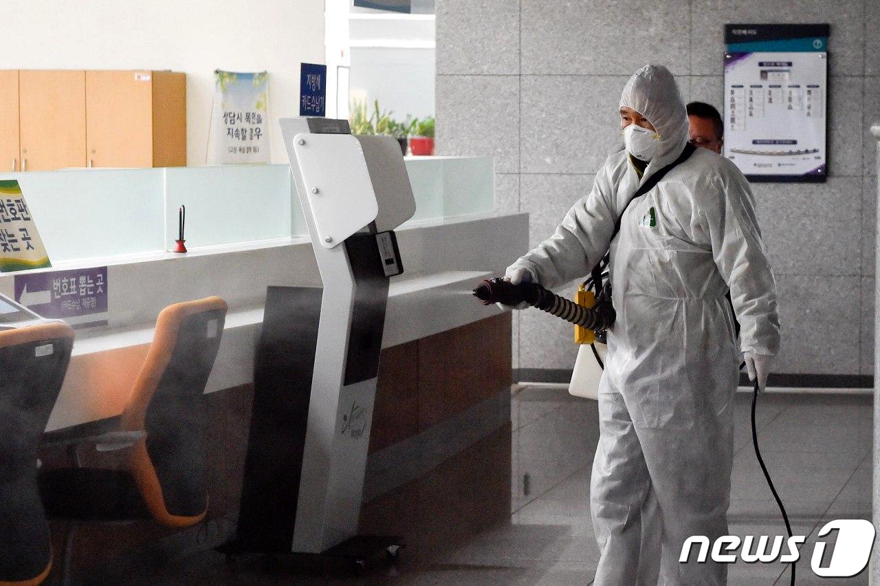 강원 원주시청 방역 모습.(자료 사진)ⓒ News1