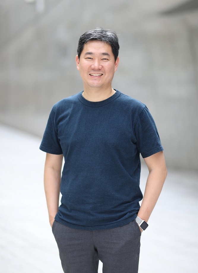 하지훈 가구 디자이너.(한국공예·디자인문화진흥원 제공)ⓒ 뉴스1