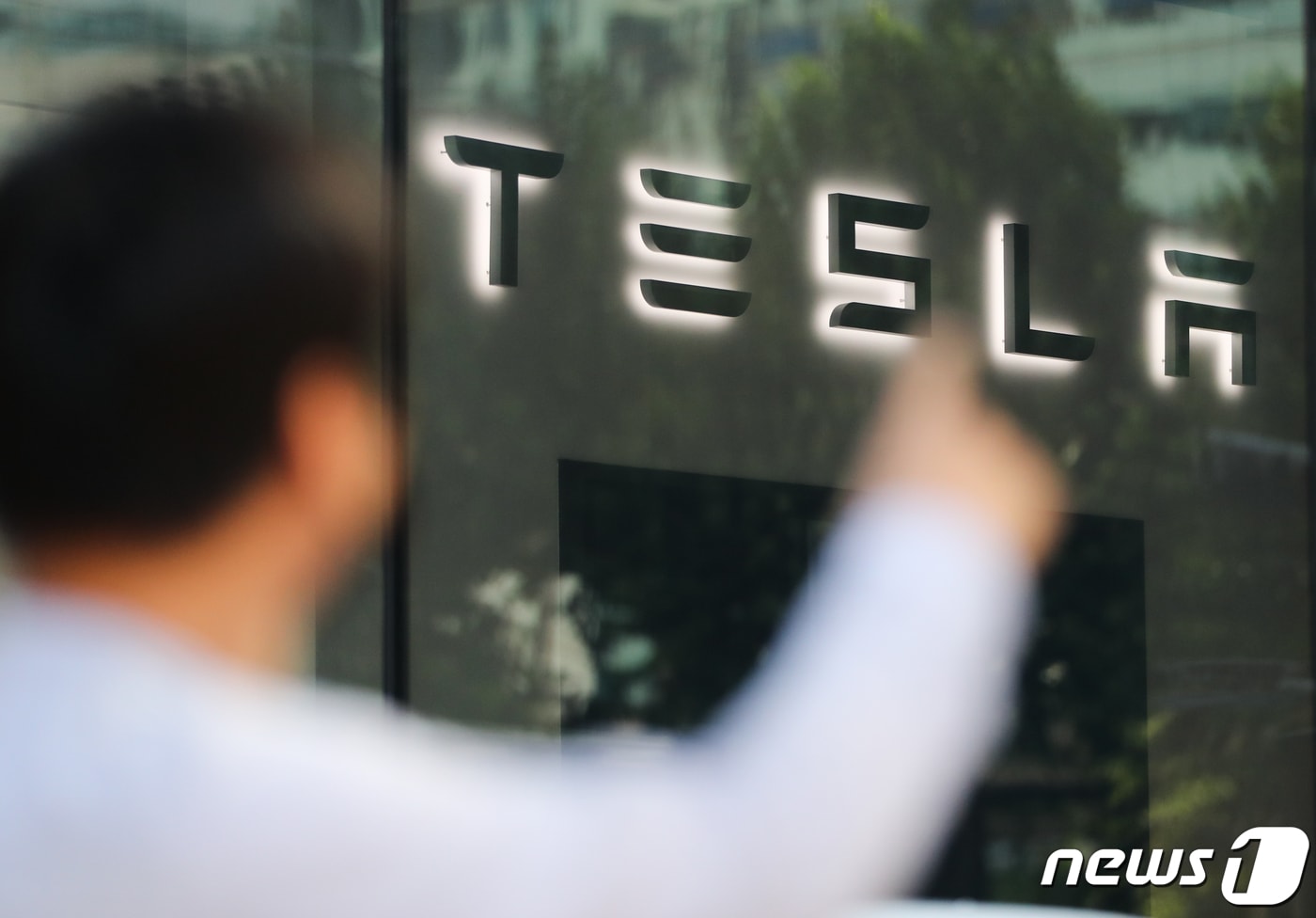 서울 청담동의 테슬라 매장. 2020.9.22 ⓒ 뉴스1 허경 기자