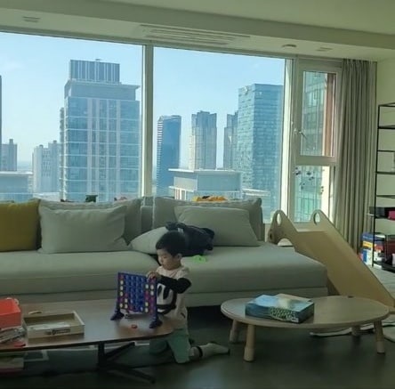 현영 인스타그램 ⓒ 뉴스1