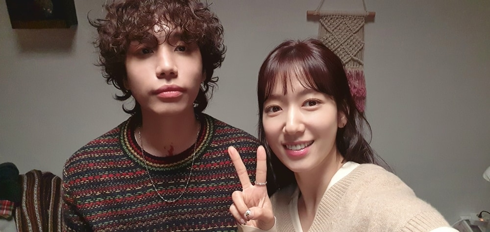 다운과 박신혜/KOZ엔터테인먼트 제공 ⓒ 뉴스1