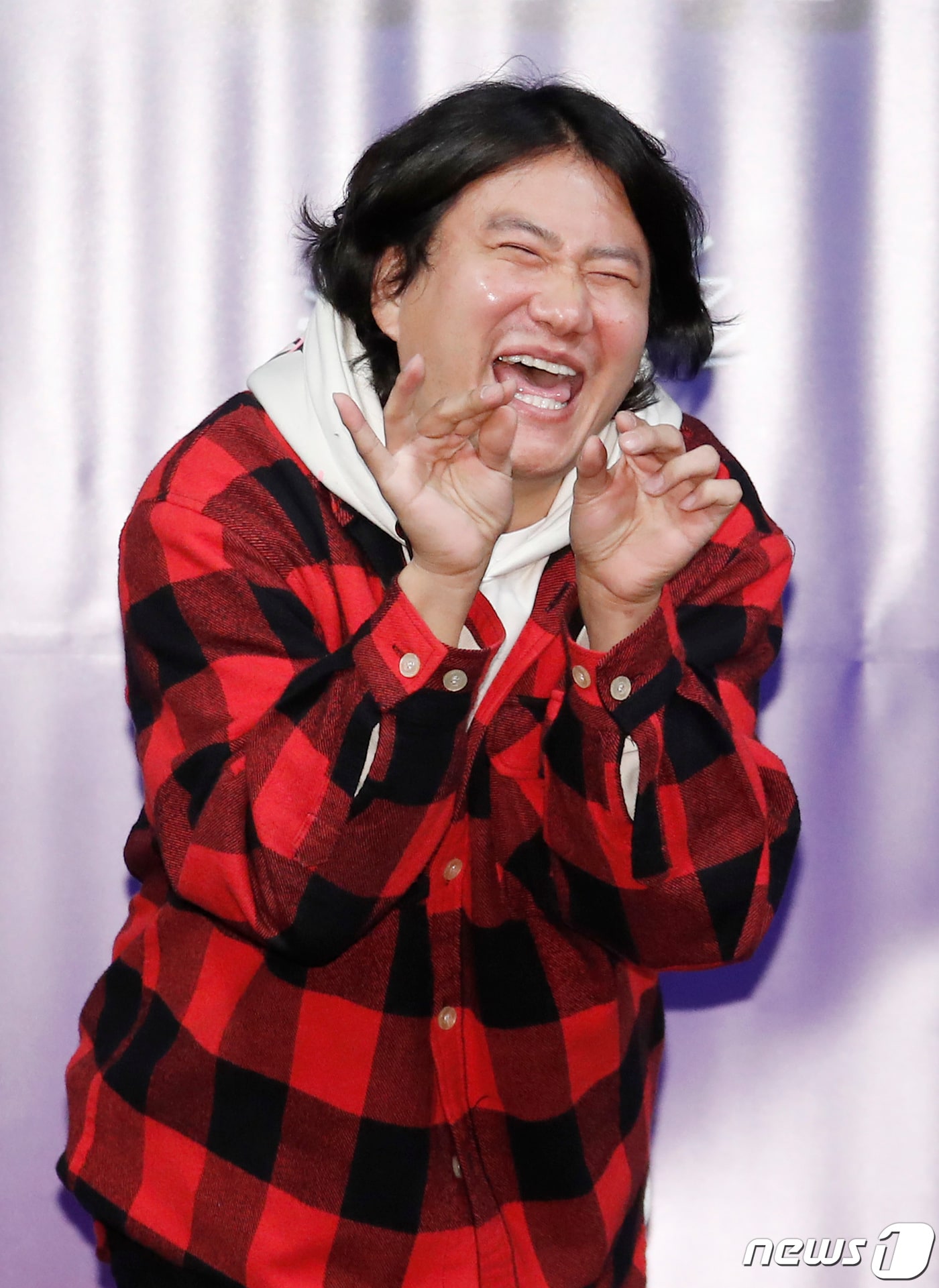 개그맨 임우일이 18일 오후 서울 마포구 윤형빈소극장에서 열린 WAG TV ‘우리는 개그맨이다’ 시즌1 제작발표회에 참석해 포즈를 취하고 있다. 2021.11.18/뉴스1 ⓒ News1 권현진 기자