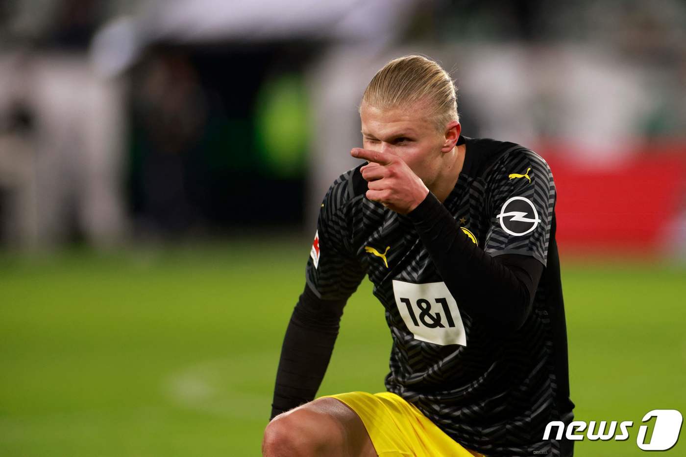 엘링 홀란드가 분데스리가 최연소 50골 기록을 달성했다. ⓒ AFP=뉴스1