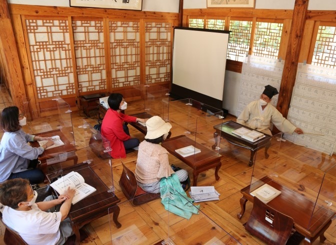 한국전통서당문화진흥회, 12월까지 '도심 속에서 꽃 피운 전통서당' 진행 - 뉴스1
