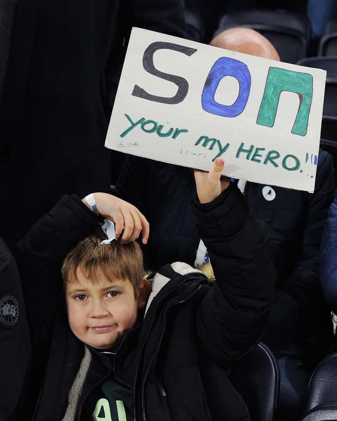 손흥민이 팬들이 뽑은 올해의 선수 1위에 뽑혔다.(토트넘 SNS 캡처)ⓒ 뉴스1