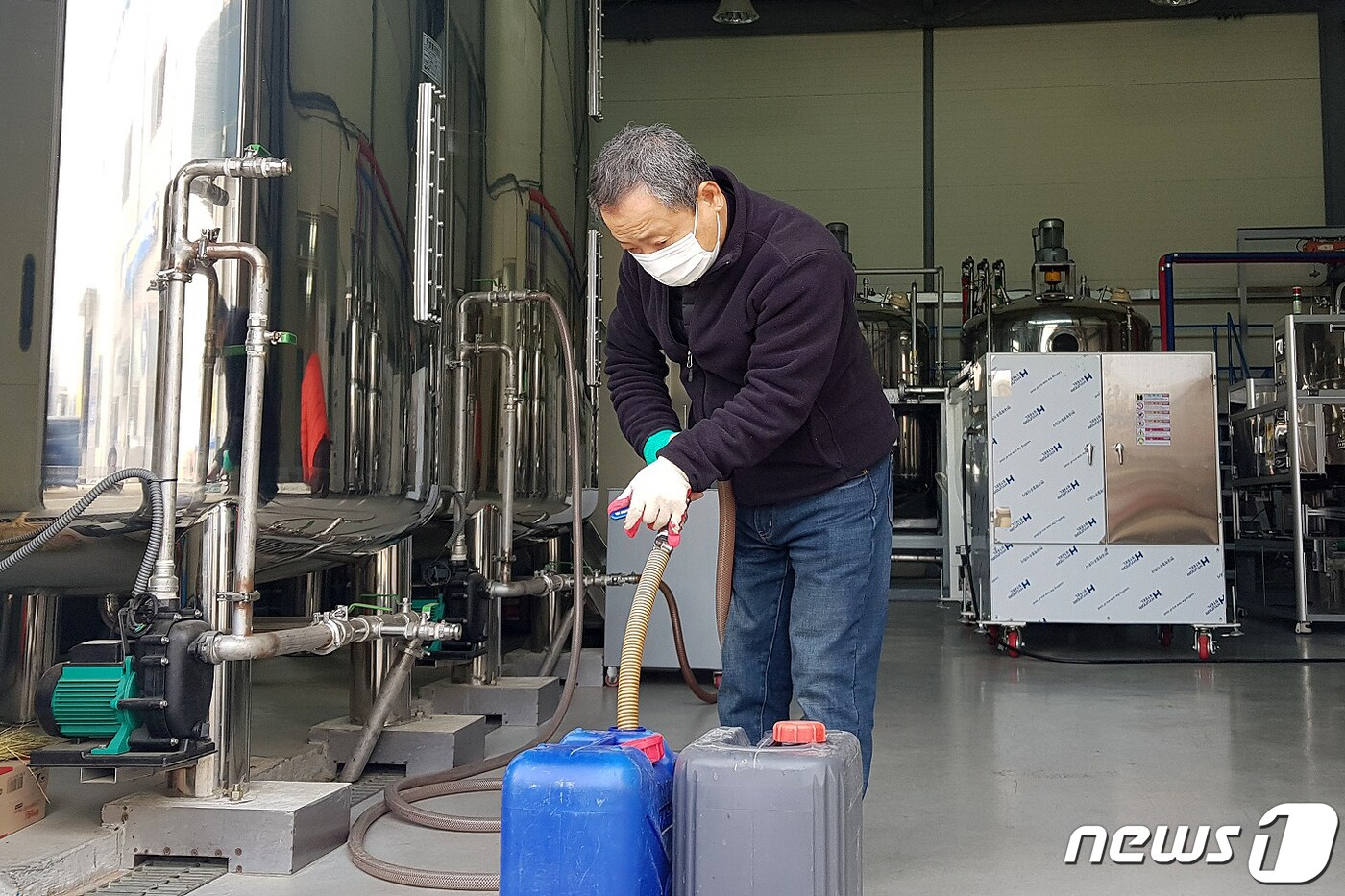 전북 무주군이 농가에 유용미생물 170톤을 무상으로 공급한다.(무주군제공)2021.3.20/뉴스1