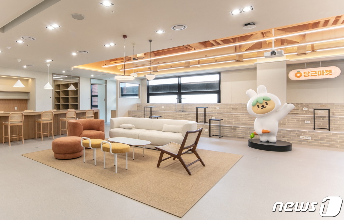 서울 강남 교보타워로 이전한 당근마켓 신사옥 모습. (당근마켓 제공) ⓒ 뉴스1