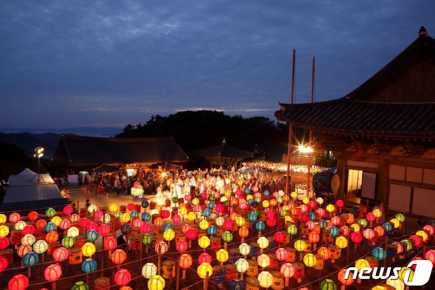 부처님오신날 연등 전경ⓒ 뉴스1